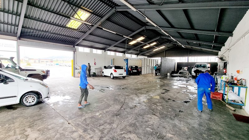 STRAND VALET CENTRE and Car Aircon Regas - Photo 2